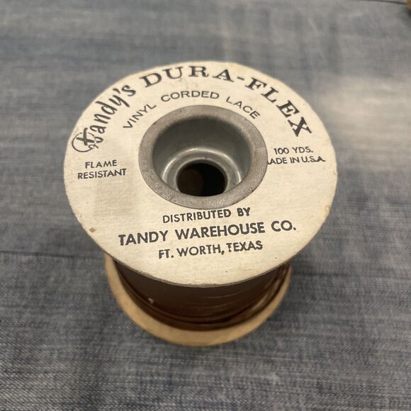 Tandy Dura-Flex‎ Vinyl Cord Lace 100 Yds. USA Fort Worth TX Brown READ - Picture 1 of 4